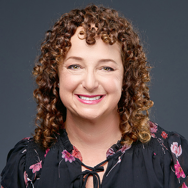 Stacey Chazin headshot